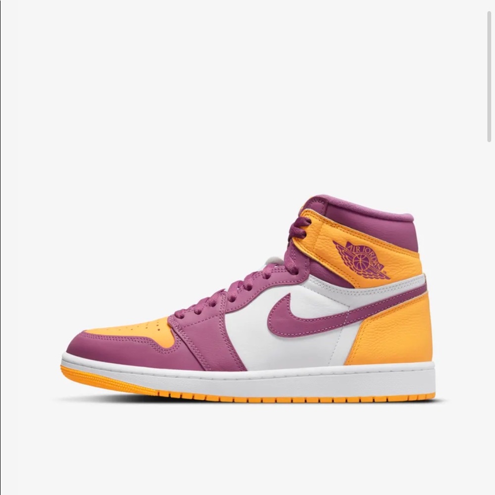 AIR JORDAN 1 HIGH OG
"Brotherhood"
